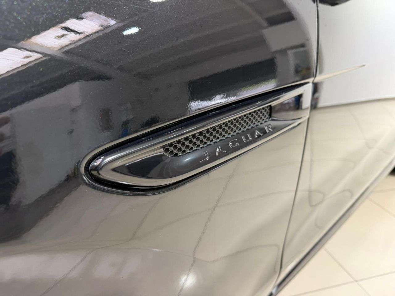 2017 JAGUAR F-PACE 2017 JAGUAR F-PACE