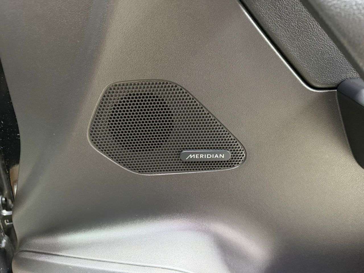 2017 JAGUAR F-PACE 2017 JAGUAR F-PACE