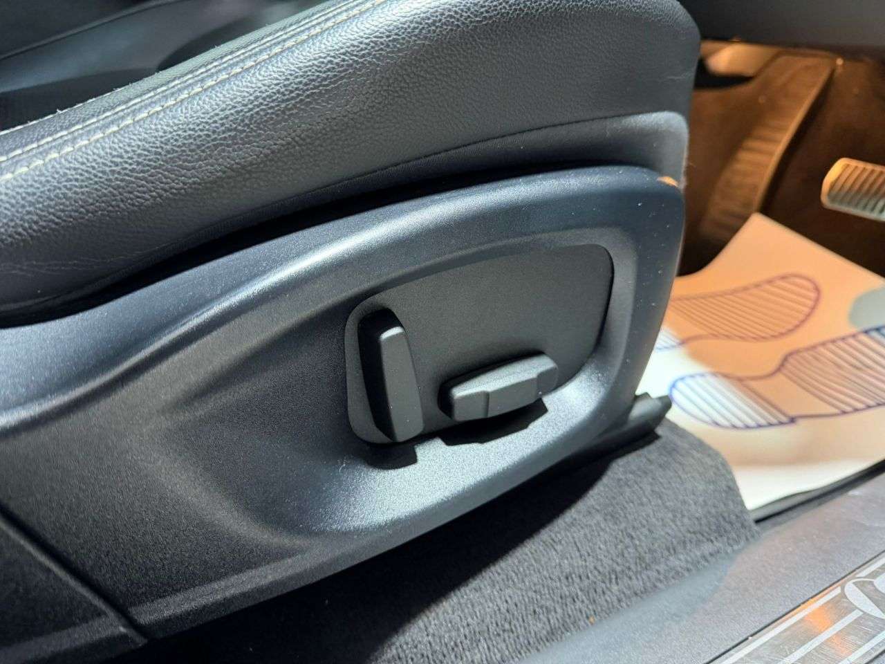 2017 JAGUAR F-PACE 2017 JAGUAR F-PACE