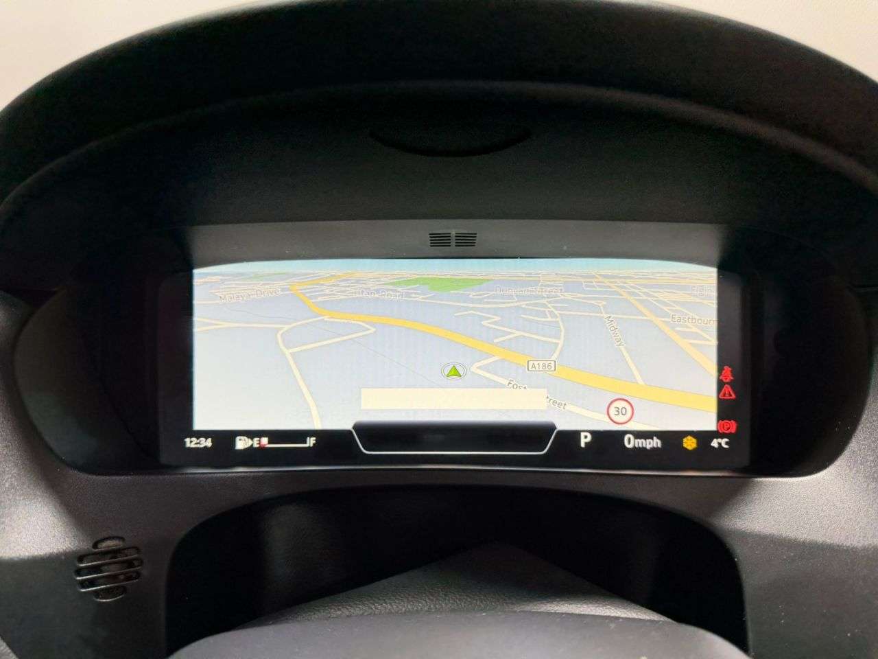 2017 JAGUAR F-PACE 2017 JAGUAR F-PACE