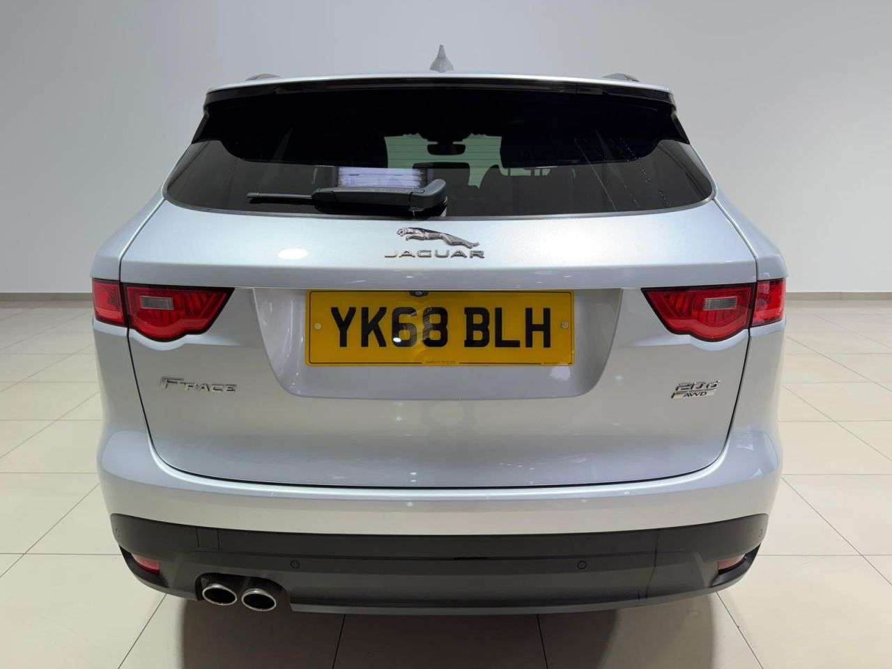 2018 JAGUAR F-PACE 2018 JAGUAR F-PACE