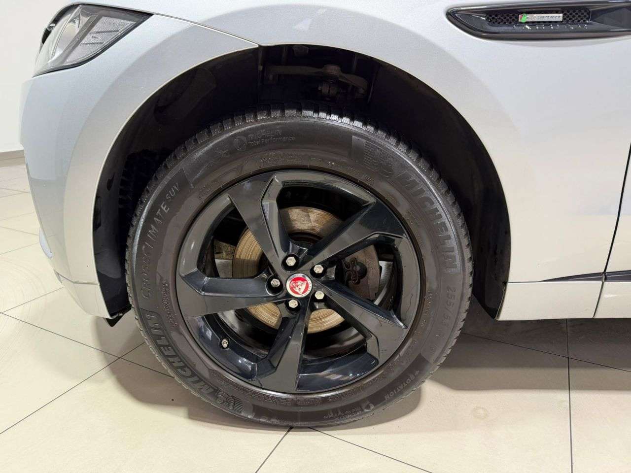 2018 JAGUAR F-PACE 2018 JAGUAR F-PACE