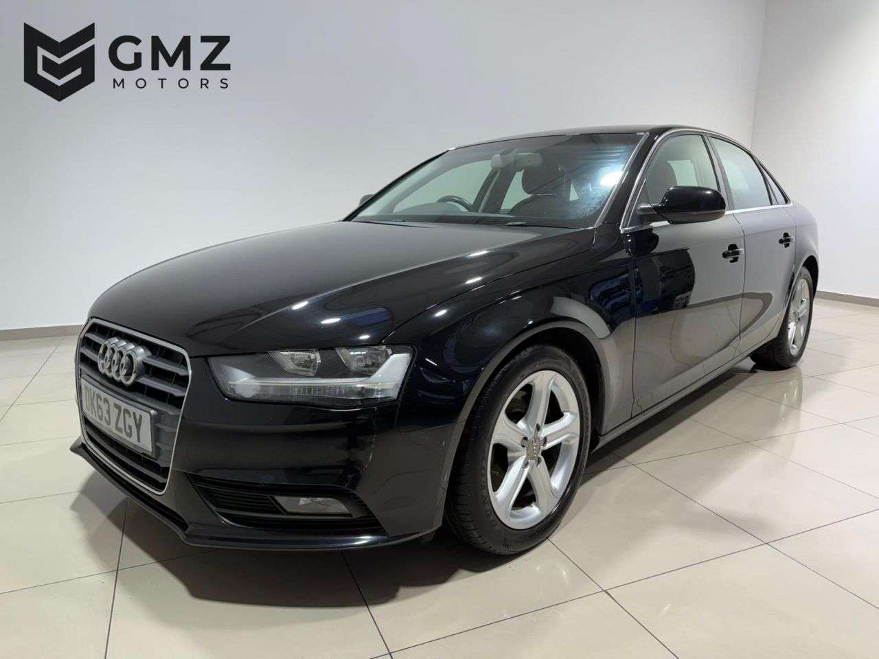 A 2013 AUDI A4 2.0 TDI SE Technik Saloon 4dr Diesel Manual Euro 5 (s/s) (143 ps) NATIONWID A 2013 AUDI A4 2.0 TDI SE Technik Saloon 4dr Diesel Manual Euro 5 (s/s) (143 ps) NATIONWID