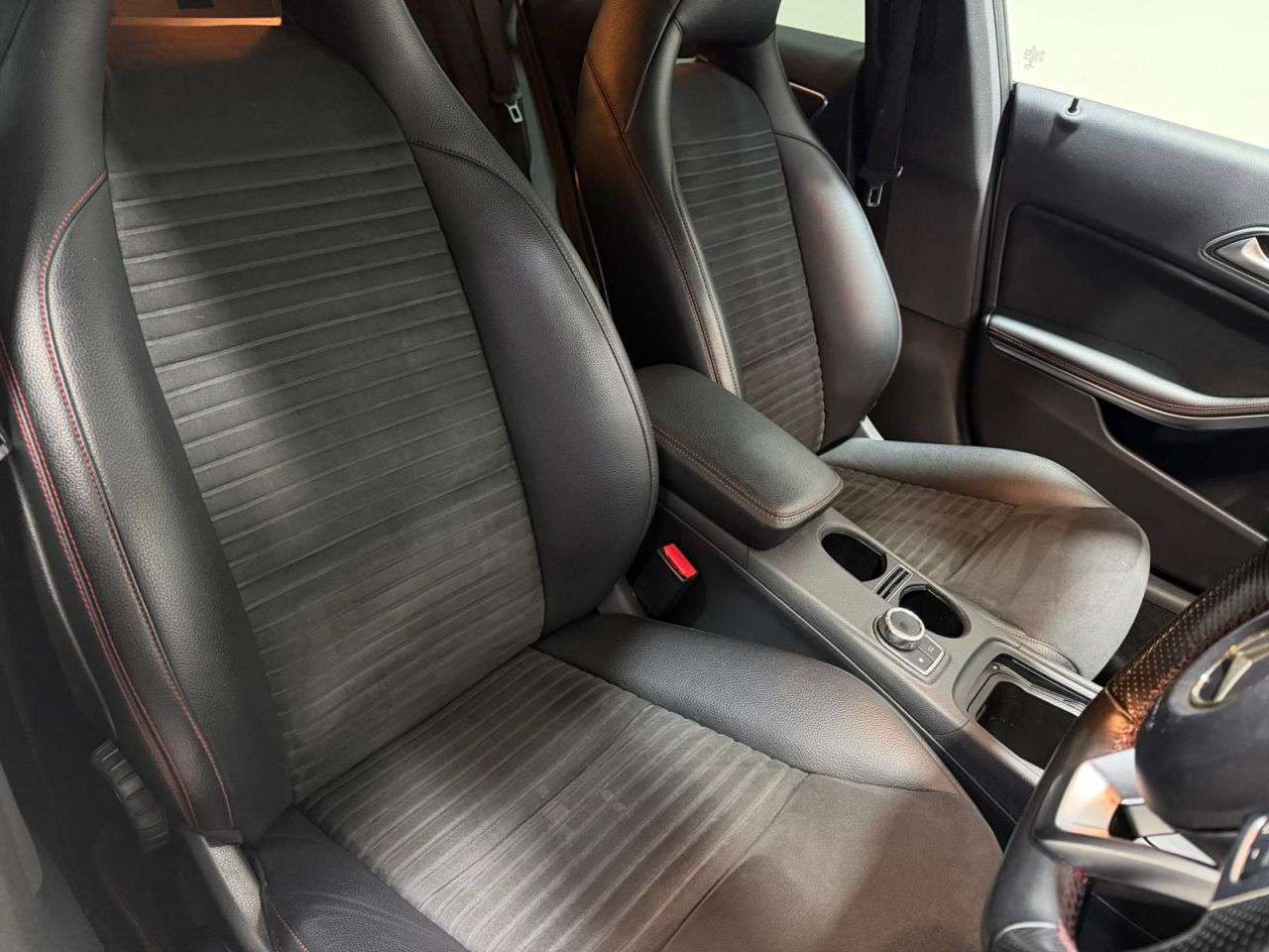 2015 MERCEDES CLA 2015 MERCEDES CLA