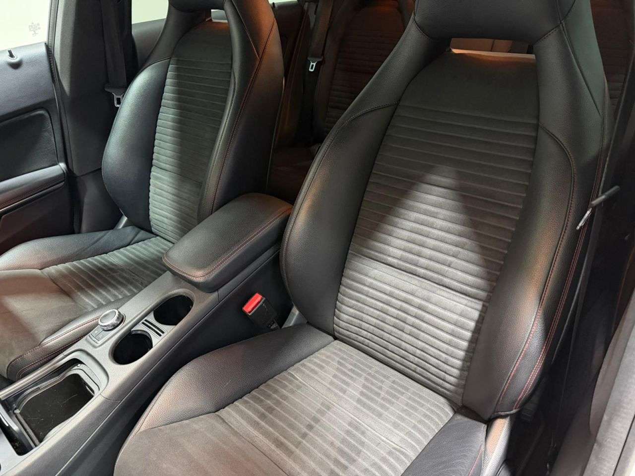 2015 MERCEDES CLA 2015 MERCEDES CLA