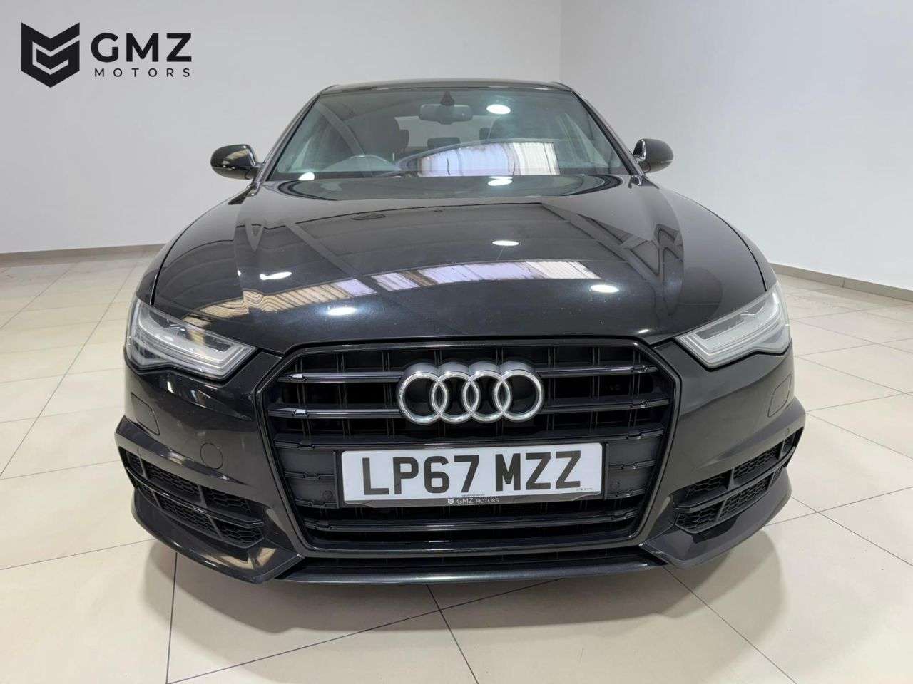 A 2018 AUDI A6 SALOON 2.0 TDI ultra Black Edition Saloon 4dr Diesel S Tronic Euro 6 (s/s) (190 ps A 2018 AUDI A6 SALOON 2.0 TDI ultra Black Edition Saloon 4dr Diesel S Tronic Euro 6 (s/s) (190 ps