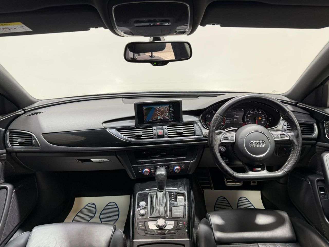 A 2018 AUDI A6 SALOON 2.0 TDI ultra Black Edition Saloon 4dr Diesel S Tronic Euro 6 (s/s) (190 ps A 2018 AUDI A6 SALOON 2.0 TDI ultra Black Edition Saloon 4dr Diesel S Tronic Euro 6 (s/s) (190 ps