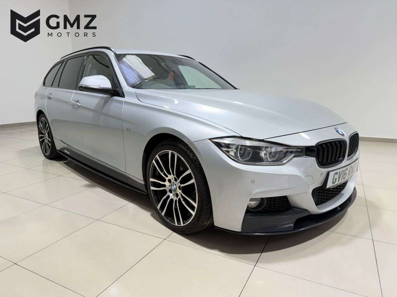 A 2016 BMW 3 SERIES 3.0 335d M Sport Touring 5dr Diesel Auto xDrive Euro 6 (s/s) (313 ps) NATIO A 2016 BMW 3 SERIES 3.0 335d M Sport Touring 5dr Diesel Auto xDrive Euro 6 (s/s) (313 ps) NATIO