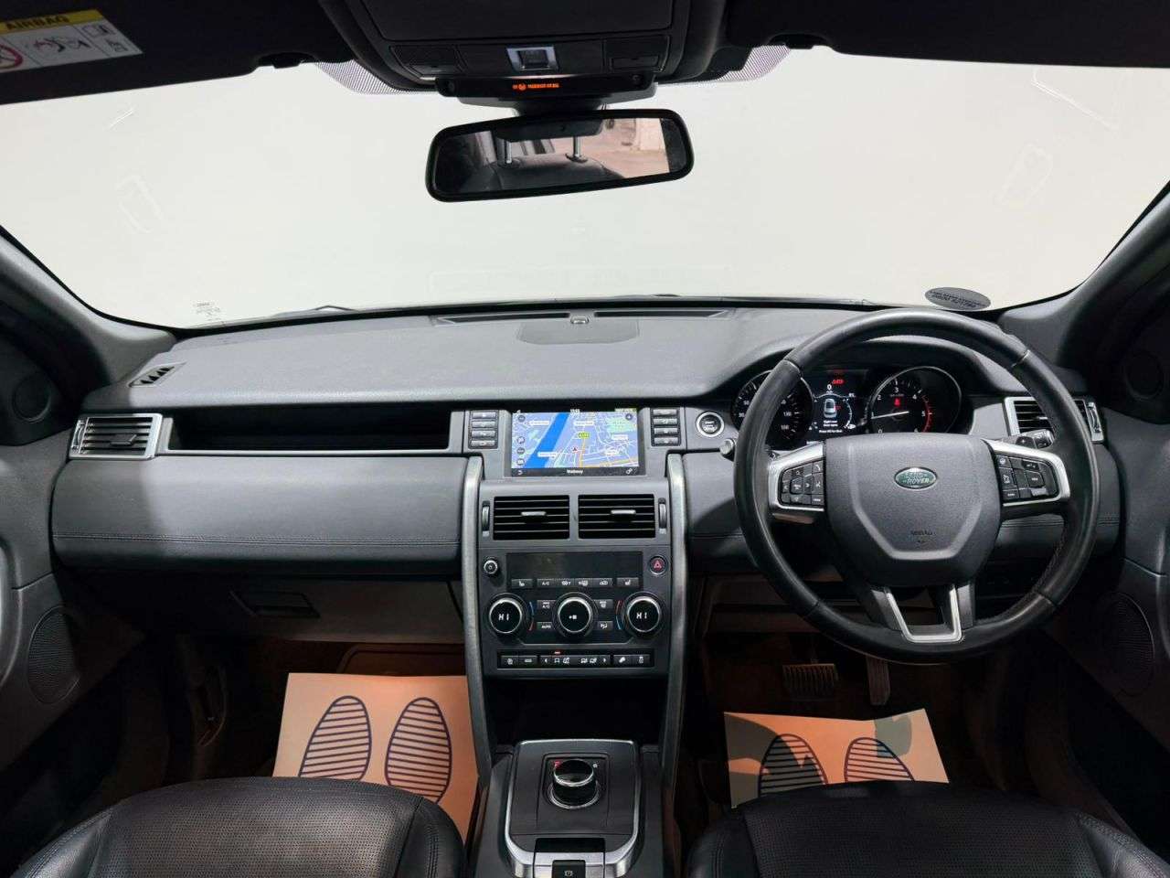 A 2018 LAND ROVER DISCOVERY SPORT 2.0 TD4 Landmark SUV 5dr Diesel Auto 4WD Euro 6 (s/s) (180 ps) NATIONWIDE D A 2018 LAND ROVER DISCOVERY SPORT 2.0 TD4 Landmark SUV 5dr Diesel Auto 4WD Euro 6 (s/s) (180 ps) NATIONWIDE D