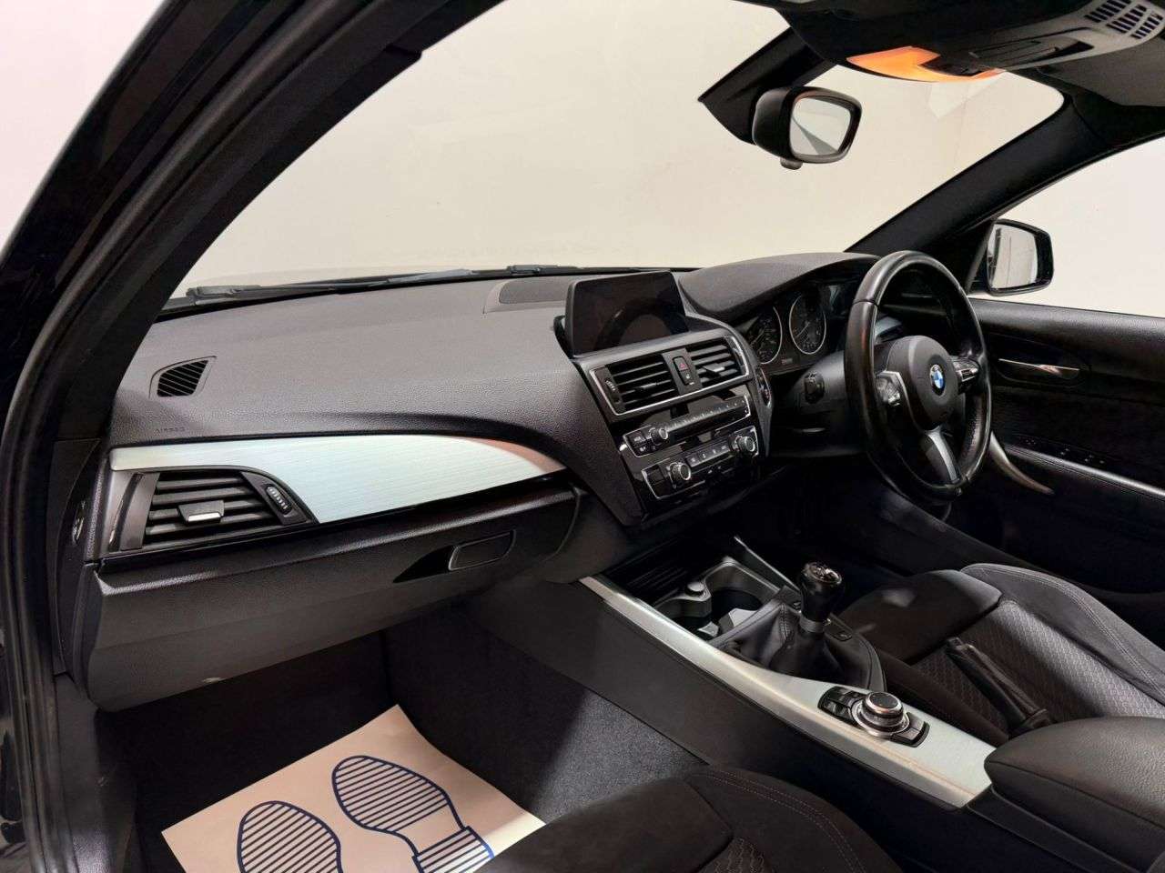 2016 BMW 1 SERIES 2016 BMW 1 SERIES