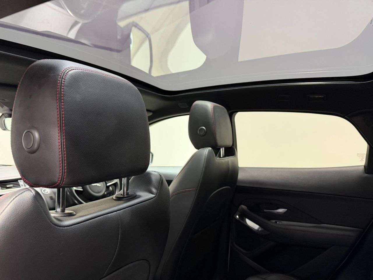 2019 JAGUAR E-PACE 2019 JAGUAR E-PACE