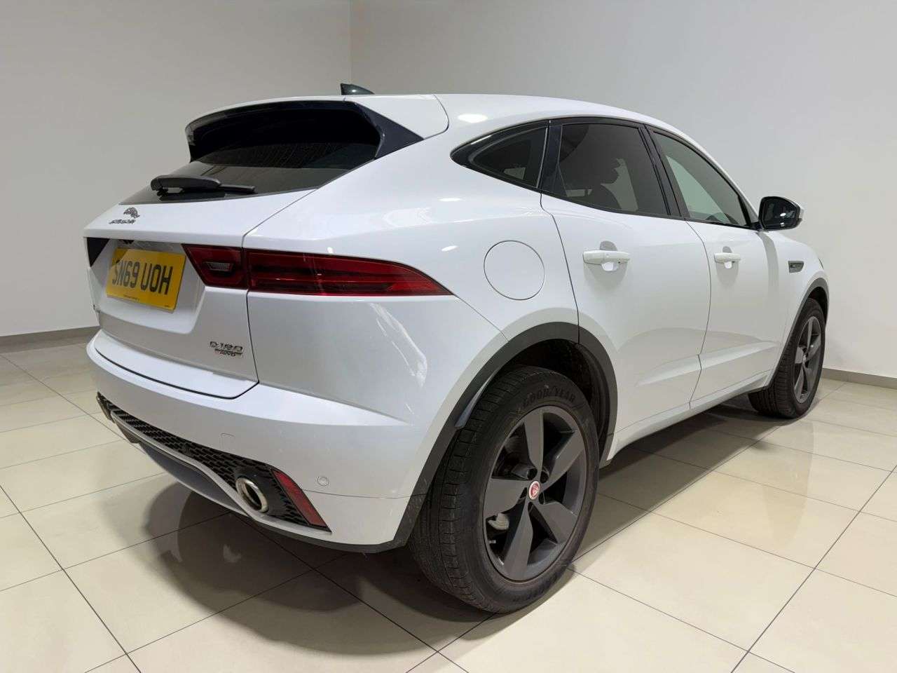 2019 JAGUAR E-PACE 2019 JAGUAR E-PACE