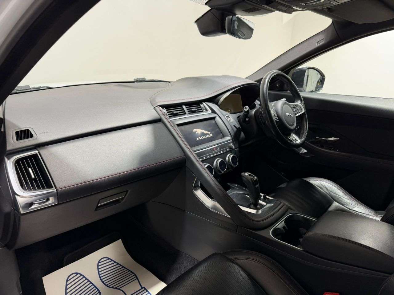 2019 JAGUAR E-PACE 2019 JAGUAR E-PACE
