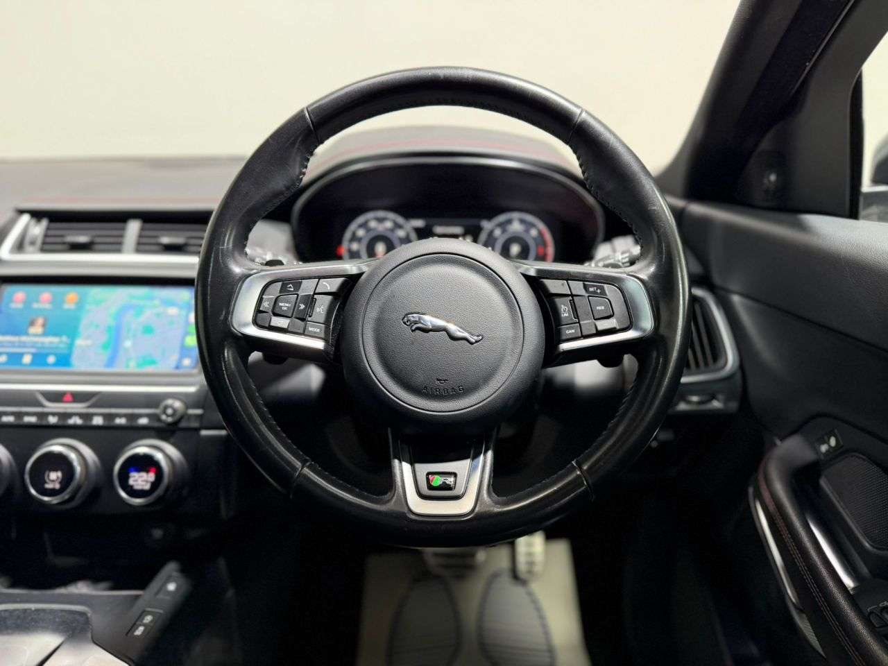 2019 JAGUAR E-PACE 2019 JAGUAR E-PACE