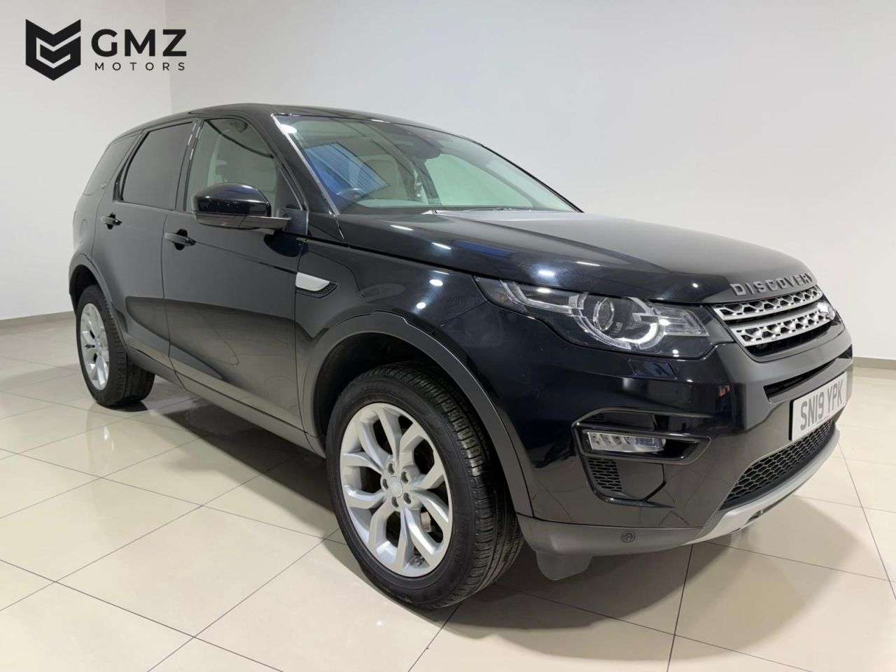 A 2019 LAND ROVER DISCOVERY SPORT 2.0 TD4 HSE SUV 5dr Diesel Auto 4WD Euro 6 (s/s) (180 ps) NATIONWIDE DELIVE A 2019 LAND ROVER DISCOVERY SPORT 2.0 TD4 HSE SUV 5dr Diesel Auto 4WD Euro 6 (s/s) (180 ps) NATIONWIDE DELIVE