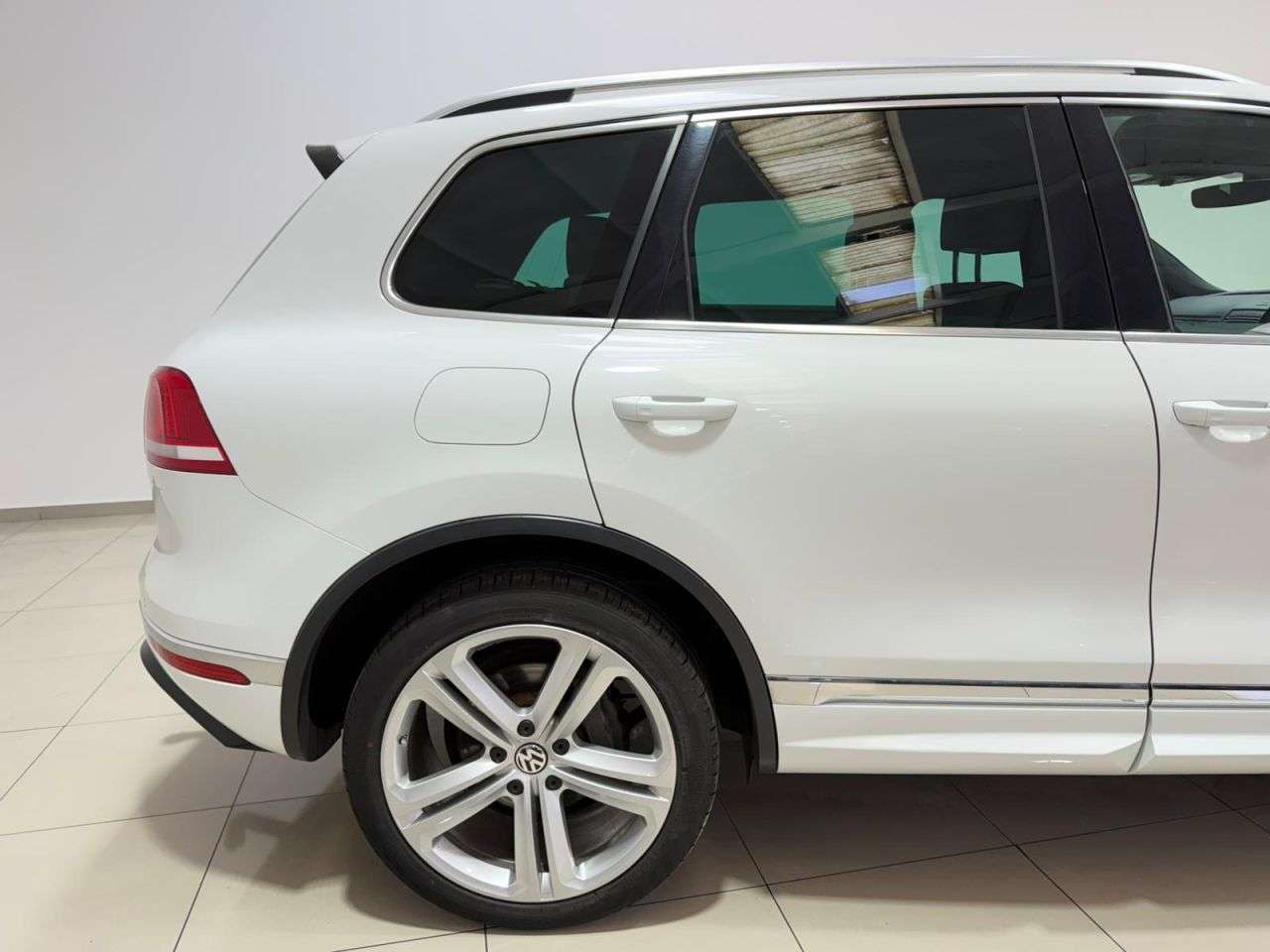 2017 VOLKSWAGEN TOUAREG 2017 VOLKSWAGEN TOUAREG