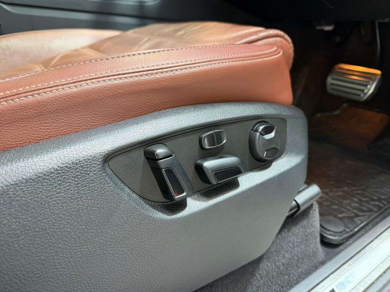 2017 VOLKSWAGEN TOUAREG 2017 VOLKSWAGEN TOUAREG