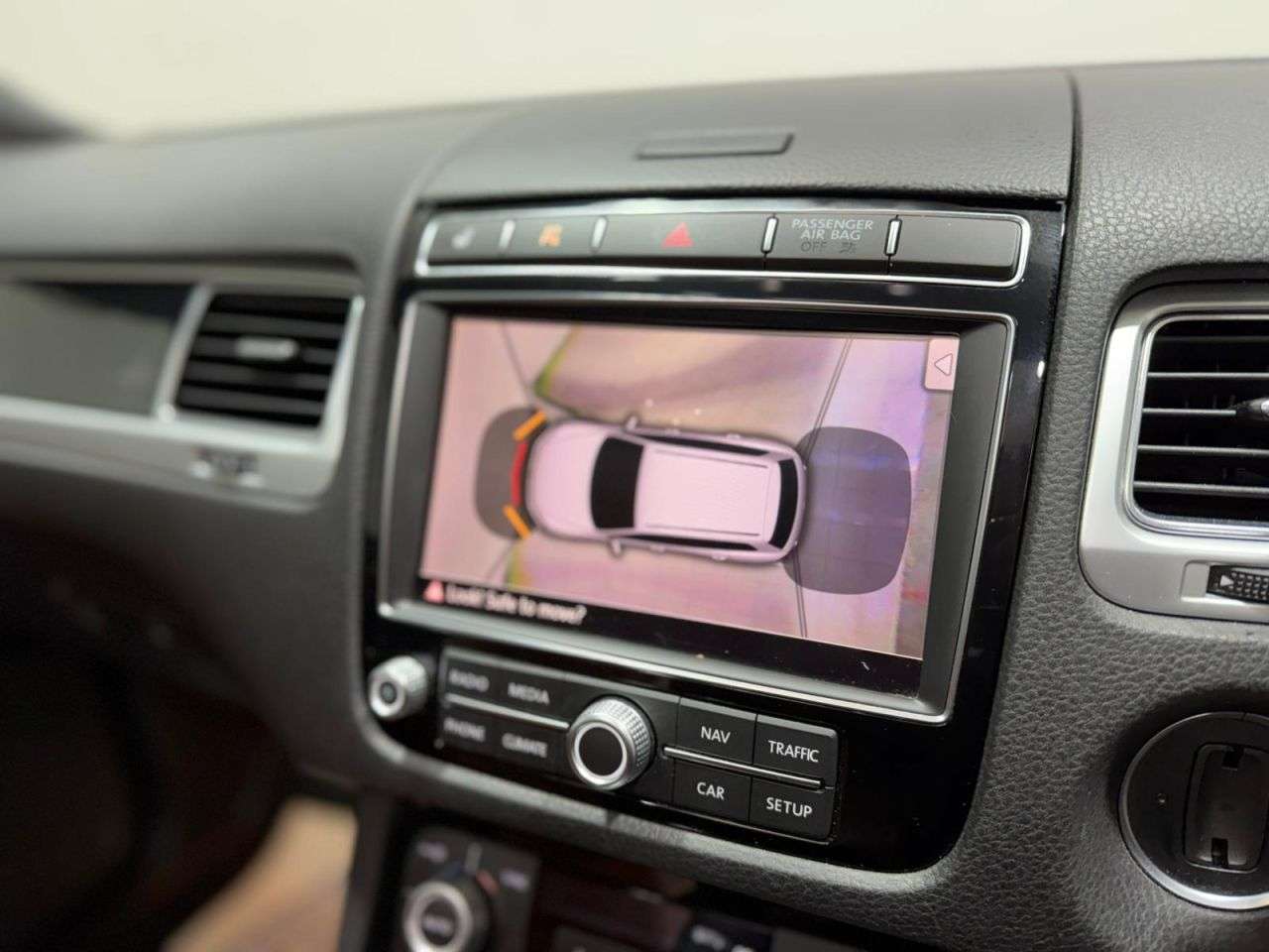 2017 VOLKSWAGEN TOUAREG 2017 VOLKSWAGEN TOUAREG