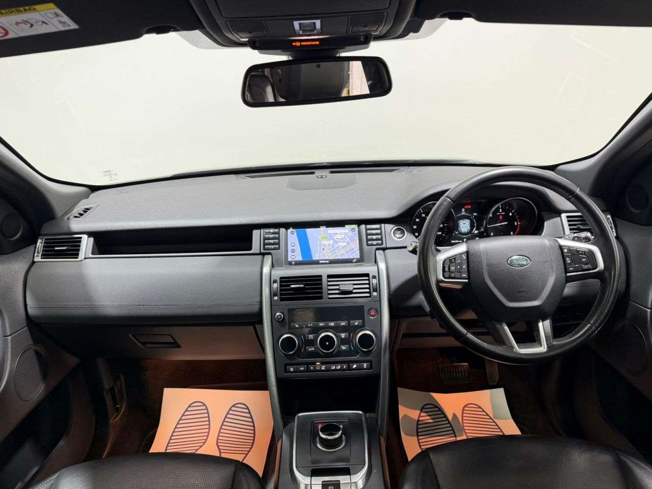 A 2019 LAND ROVER DISCOVERY SPORT 2.0 TD4 Landmark SUV 5dr Diesel Auto 4WD Euro 6 (s/s) (180 ps) NATIONWIDE D A 2019 LAND ROVER DISCOVERY SPORT 2.0 TD4 Landmark SUV 5dr Diesel Auto 4WD Euro 6 (s/s) (180 ps) NATIONWIDE D