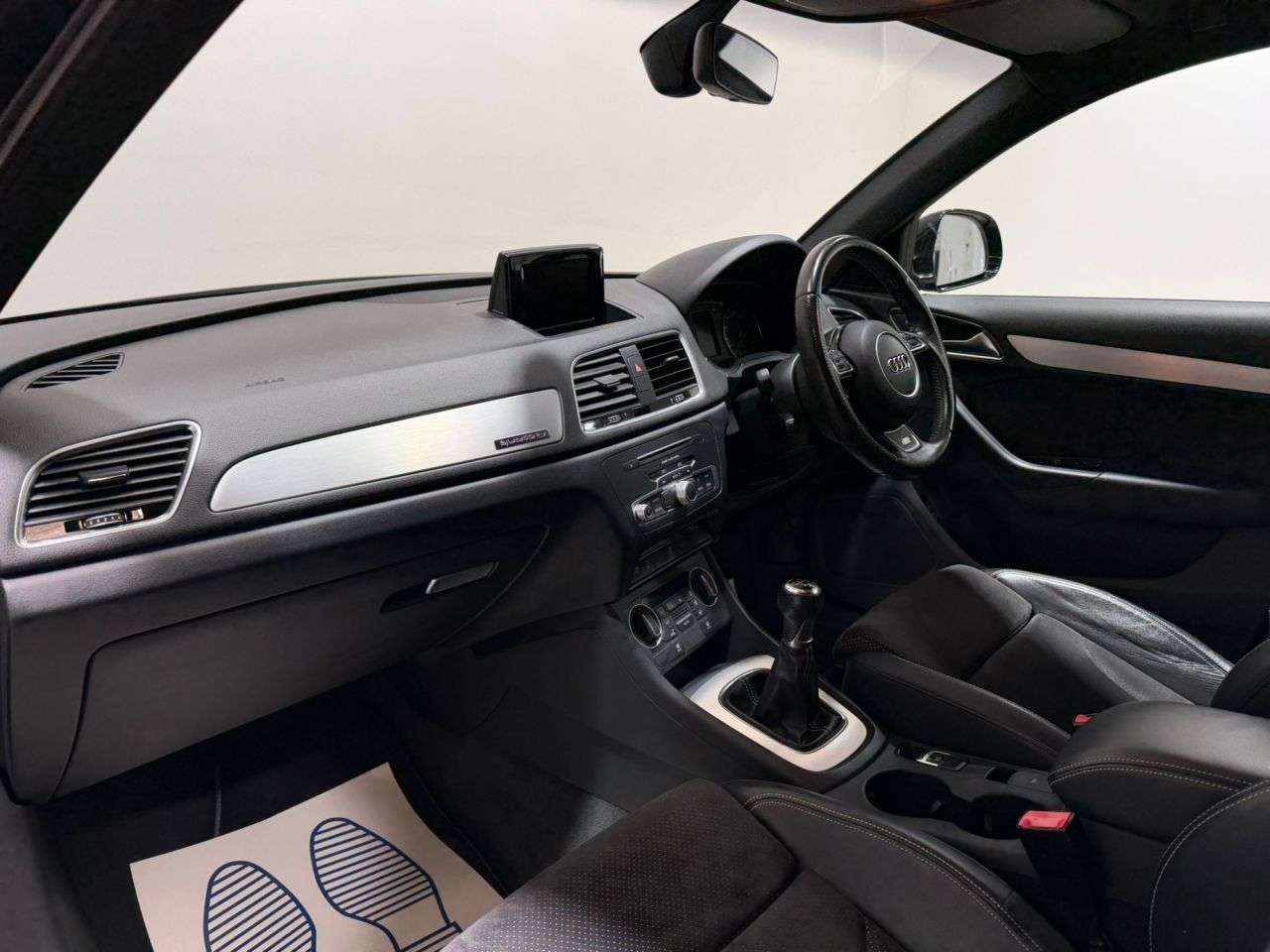2015 AUDI Q3 2015 AUDI Q3