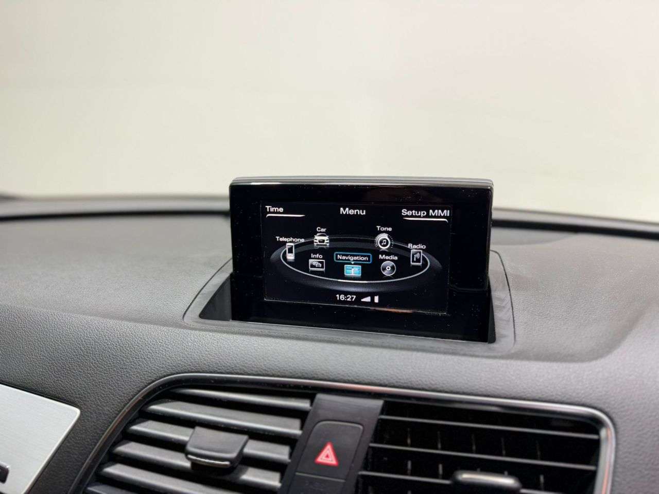 2015 AUDI Q3 2015 AUDI Q3