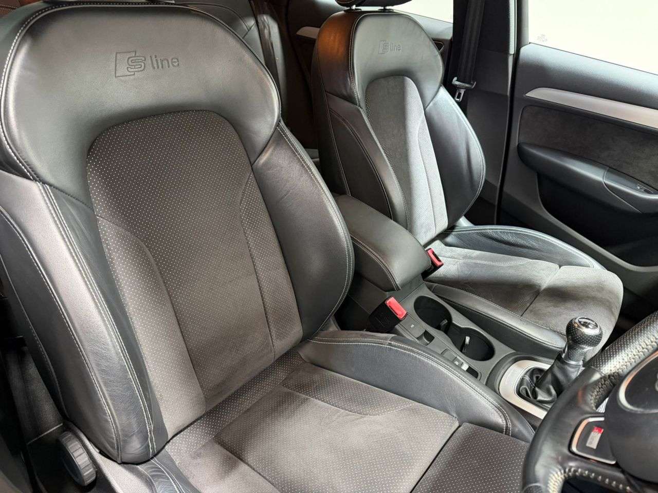 2015 AUDI Q3 2015 AUDI Q3