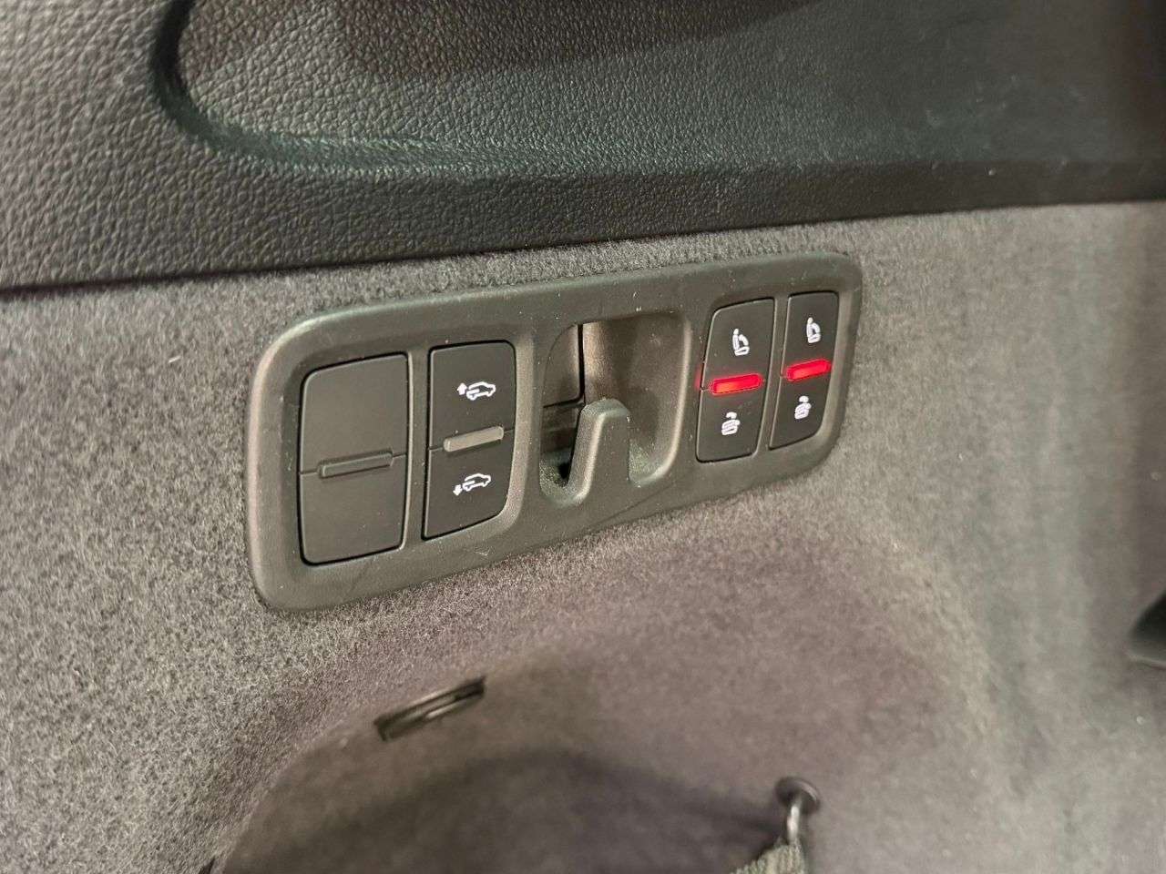 2018 AUDI Q7 2018 AUDI Q7