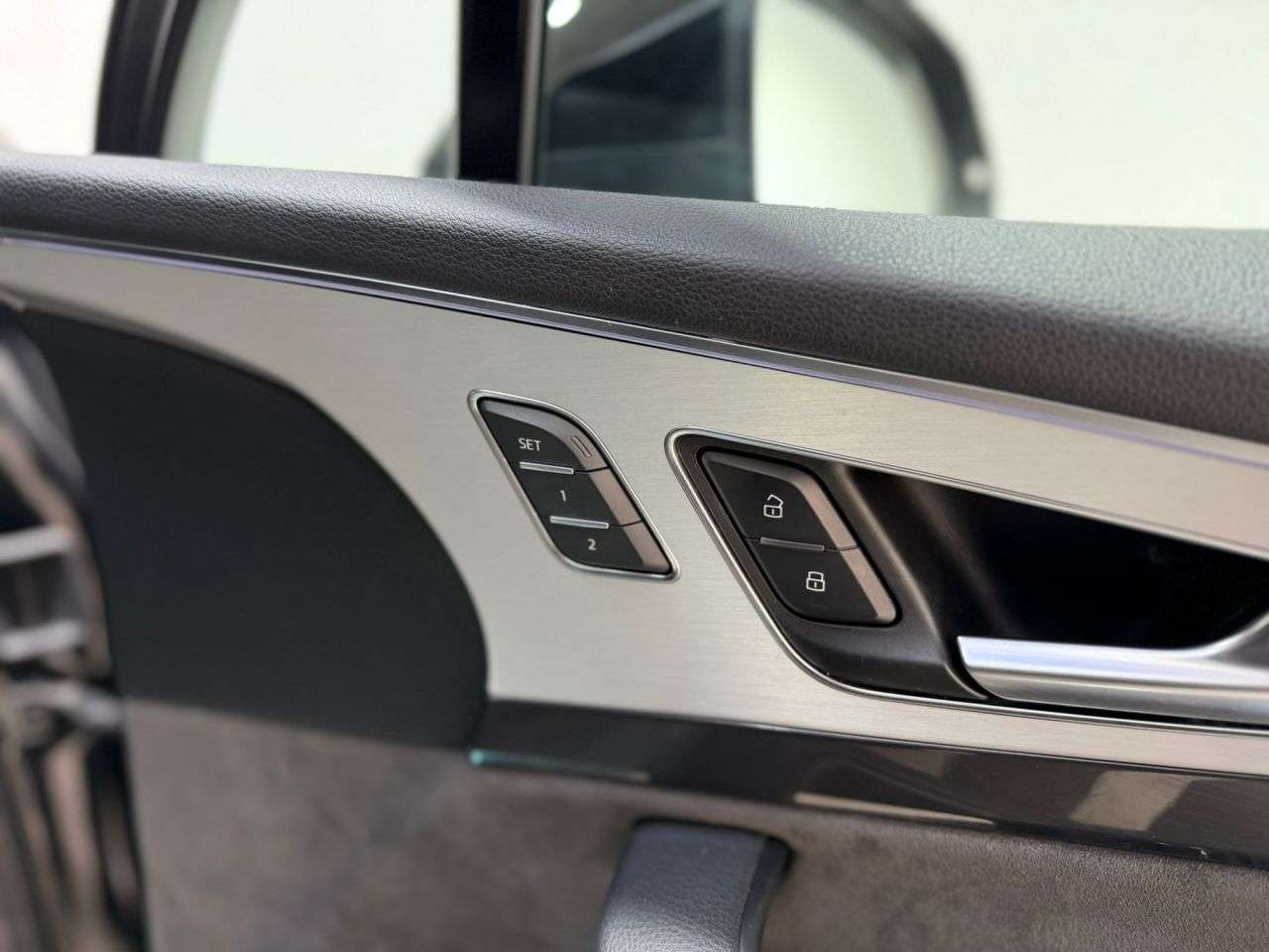 2018 AUDI Q7 2018 AUDI Q7