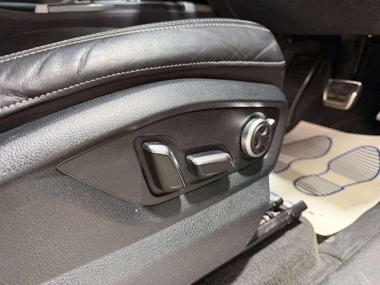 2018 AUDI Q7 2018 AUDI Q7