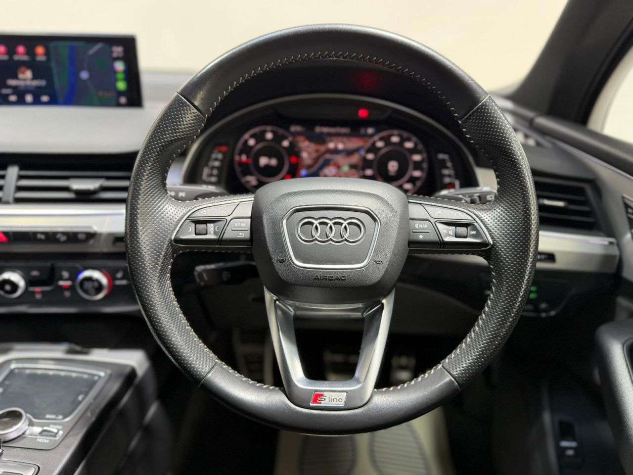 2018 AUDI Q7 2018 AUDI Q7