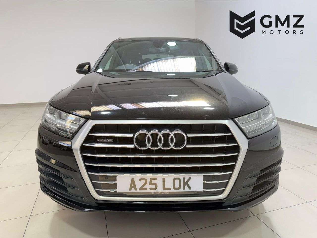 A 2018 AUDI Q7 3.0 TDI V6 45 S line SUV 5dr Diesel Tiptronic quattro Euro 6 (s/s) (231 ps) A 2018 AUDI Q7 3.0 TDI V6 45 S line SUV 5dr Diesel Tiptronic quattro Euro 6 (s/s) (231 ps)