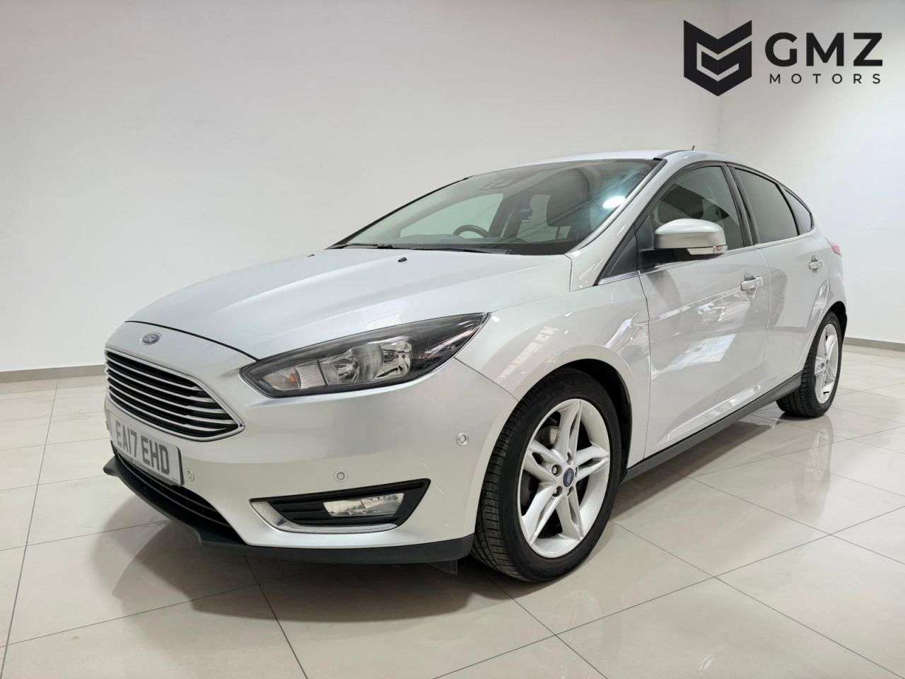 A 2017 FORD FOCUS 1.0T EcoBoost Titanium Hatchback 5dr Petrol Auto Euro 6 (s/s) (125 ps) FULL A 2017 FORD FOCUS 1.0T EcoBoost Titanium Hatchback 5dr Petrol Auto Euro 6 (s/s) (125 ps) FULL