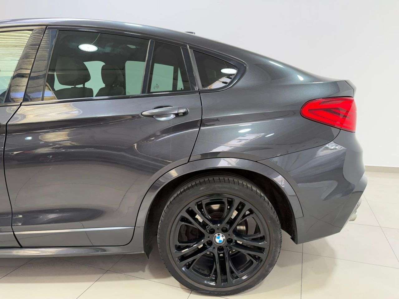 2017 BMW X4 2017 BMW X4