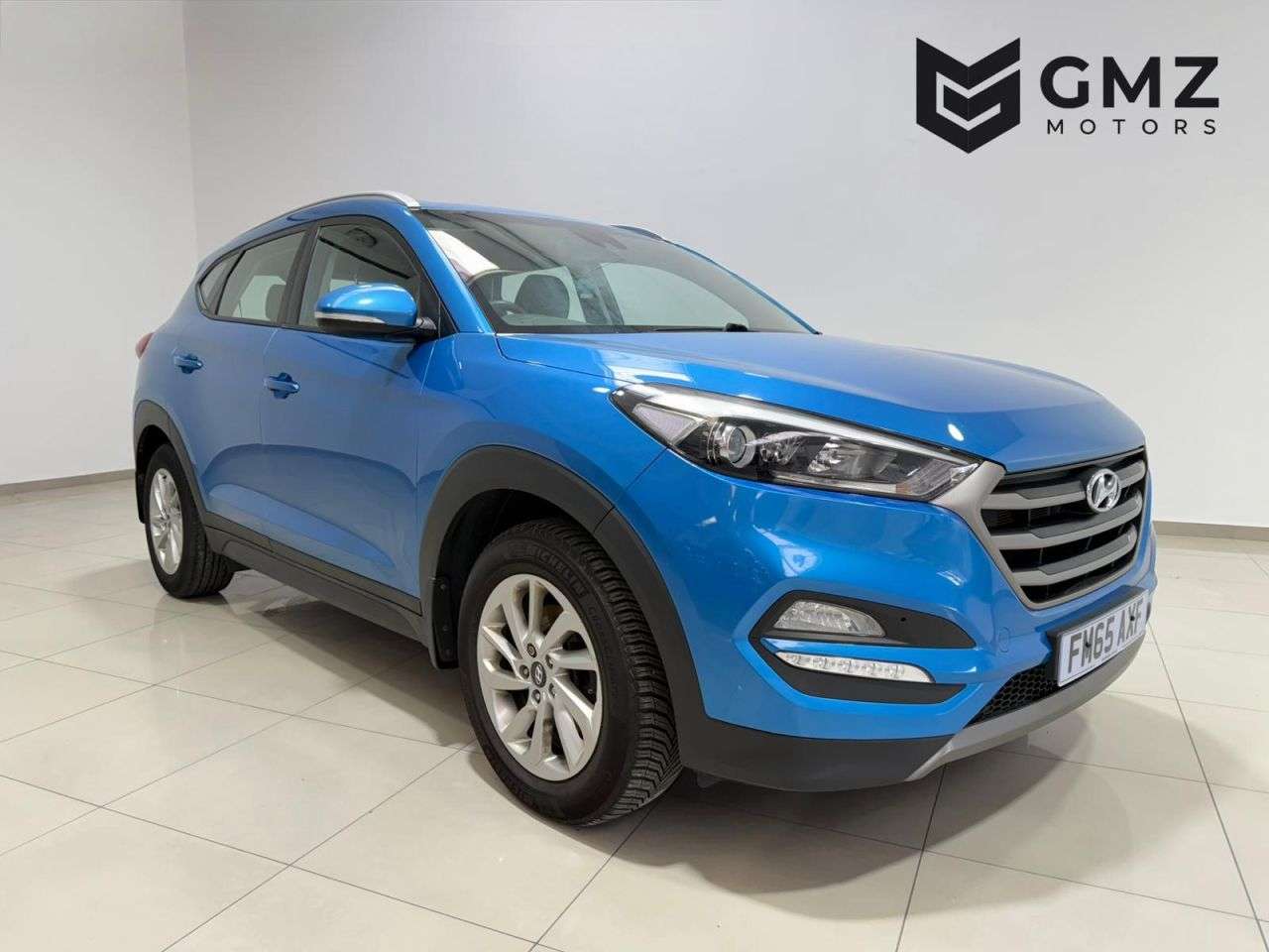 A 2015 HYUNDAI TUCSON 1.7 CRDi Blue Drive SE Nav SUV 5dr Diesel Manual Euro 6 (s/s) (116 ps) SAT A 2015 HYUNDAI TUCSON 1.7 CRDi Blue Drive SE Nav SUV 5dr Diesel Manual Euro 6 (s/s) (116 ps) SAT