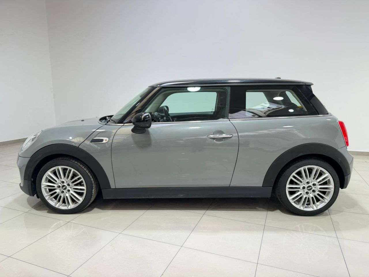 2017 MINI HATCH 2017 MINI HATCH