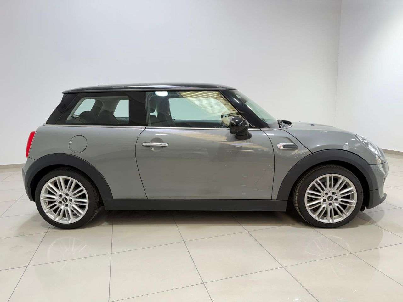 2017 MINI HATCH 2017 MINI HATCH