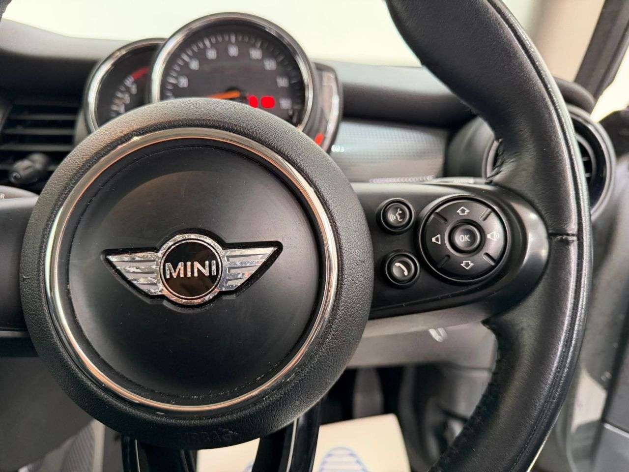 2017 MINI HATCH 2017 MINI HATCH