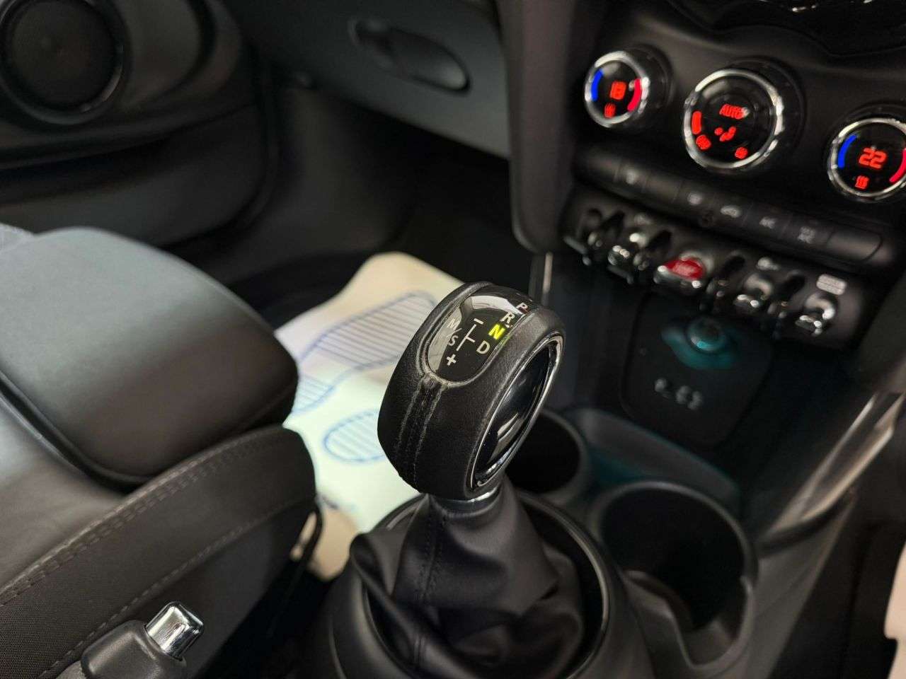 2017 MINI HATCH 2017 MINI HATCH