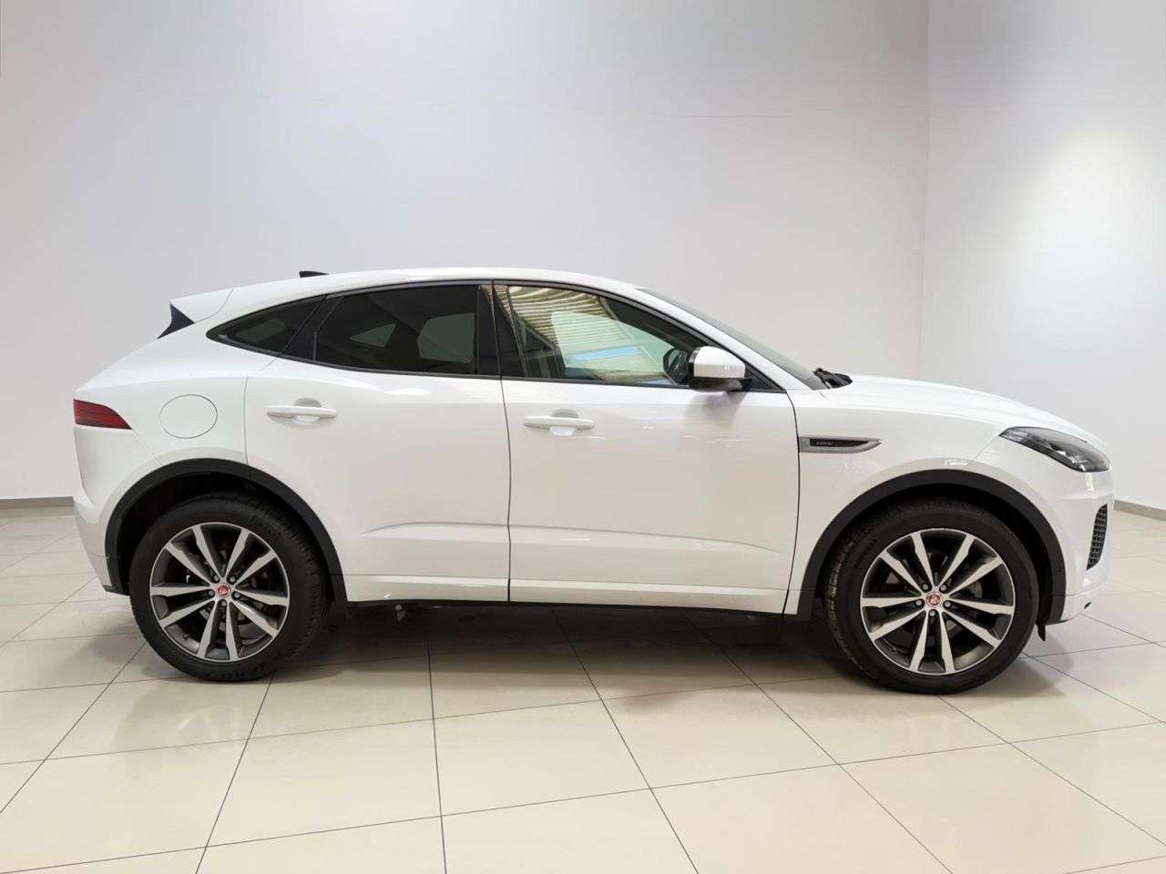 2019 JAGUAR E-PACE 2019 JAGUAR E-PACE