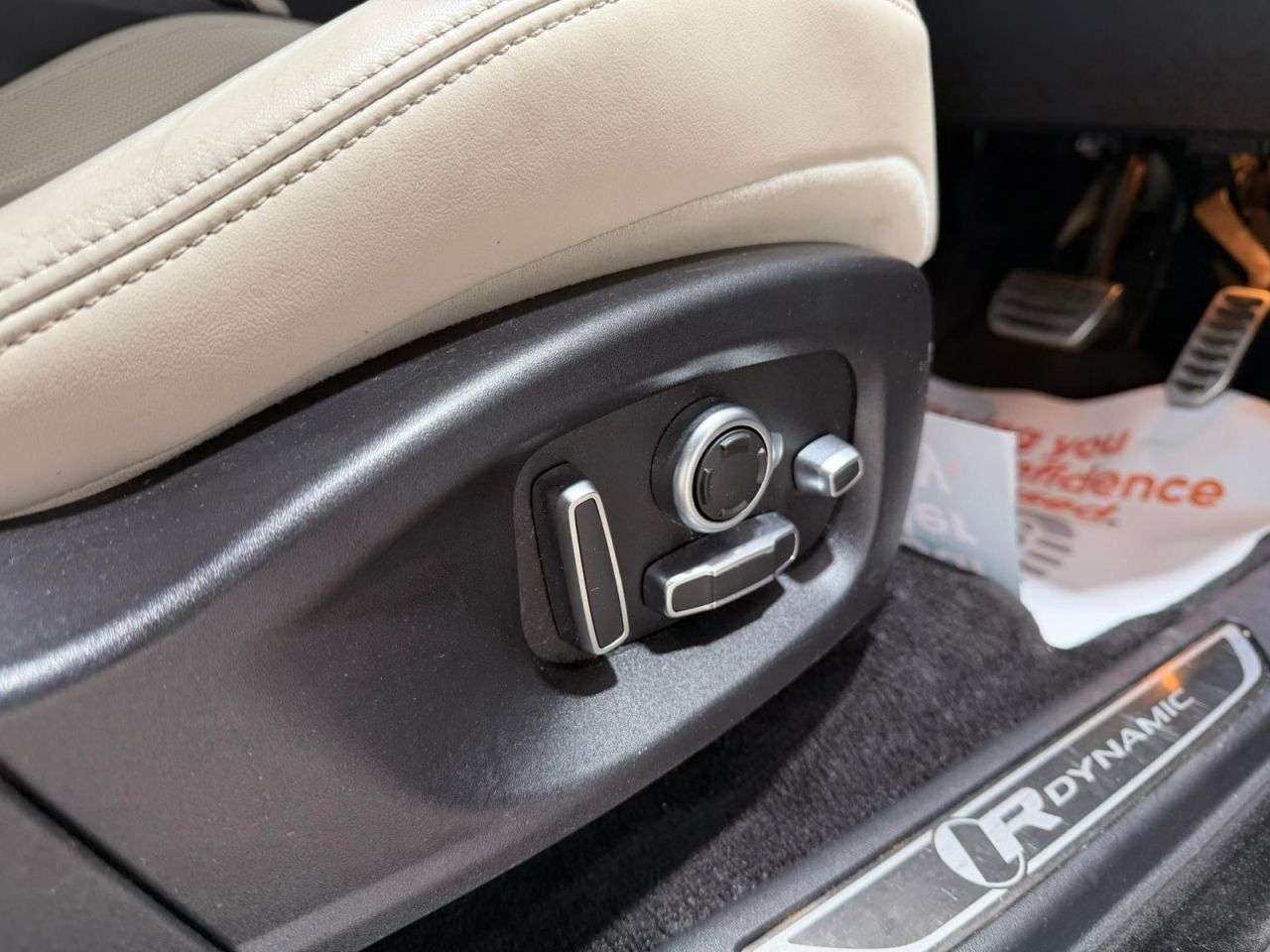 2019 JAGUAR E-PACE 2019 JAGUAR E-PACE