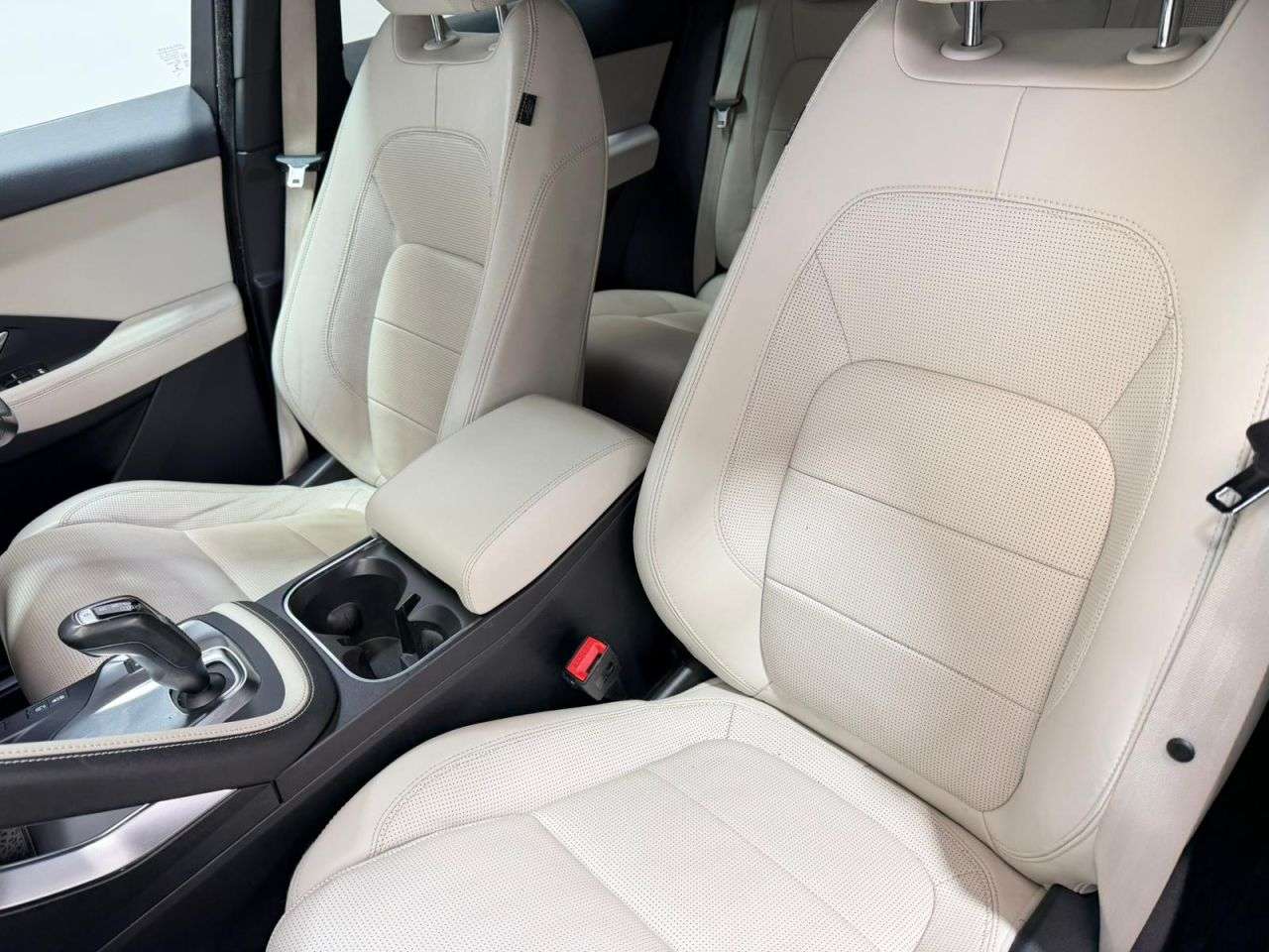 2019 JAGUAR E-PACE 2019 JAGUAR E-PACE