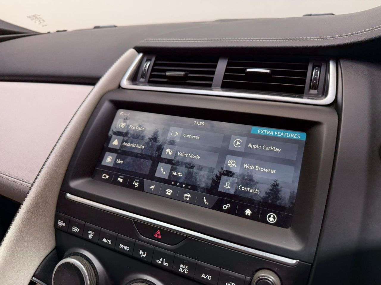 2019 JAGUAR E-PACE 2019 JAGUAR E-PACE