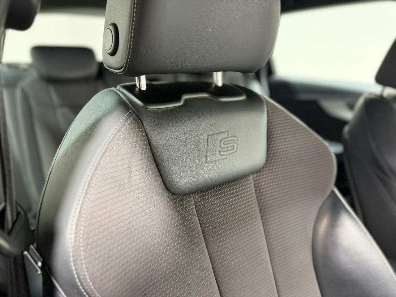 2017 AUDI A4 AVANT 2017 AUDI A4 AVANT