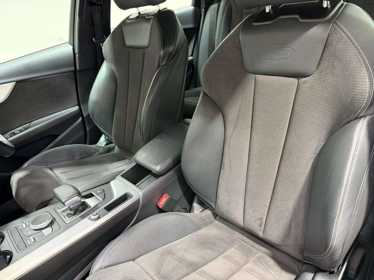 2017 AUDI A4 AVANT 2017 AUDI A4 AVANT