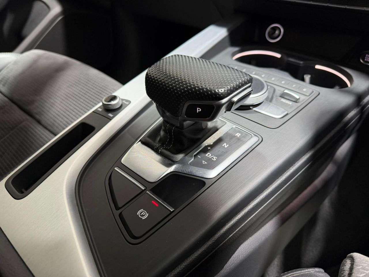 2017 AUDI A4 AVANT 2017 AUDI A4 AVANT