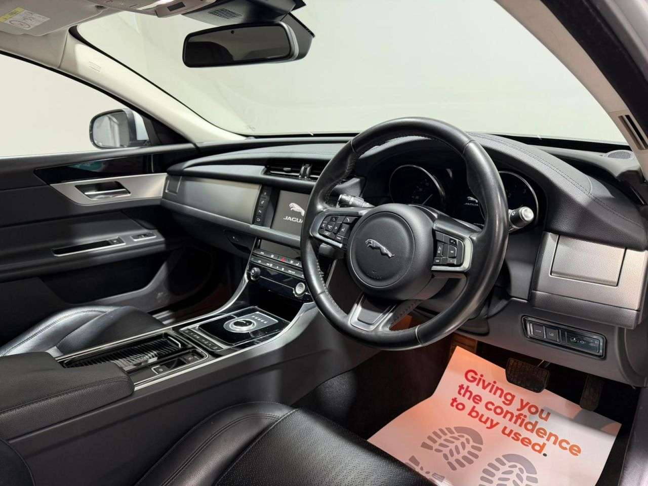 2018 JAGUAR XF 2018 JAGUAR XF