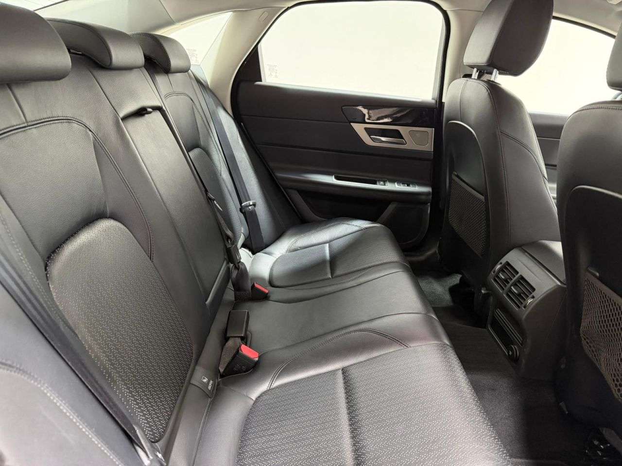 2018 JAGUAR XF 2018 JAGUAR XF