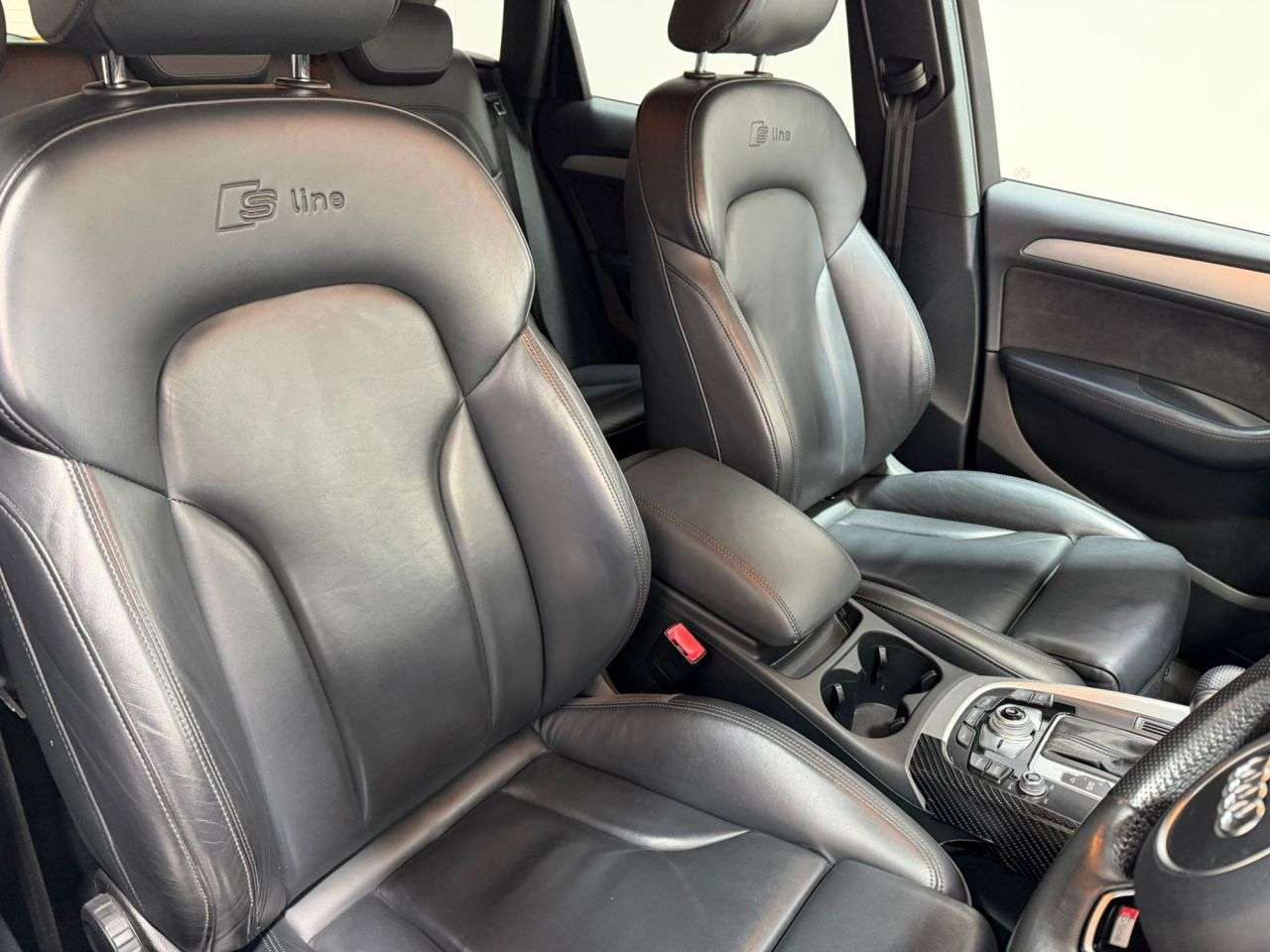 2015 AUDI Q5 2015 AUDI Q5