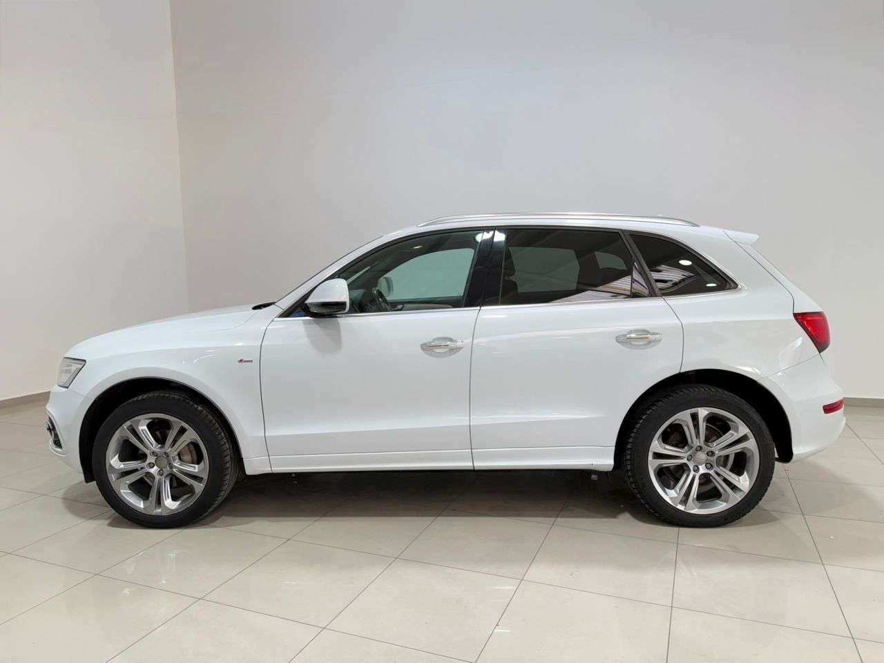 2015 AUDI Q5 2015 AUDI Q5