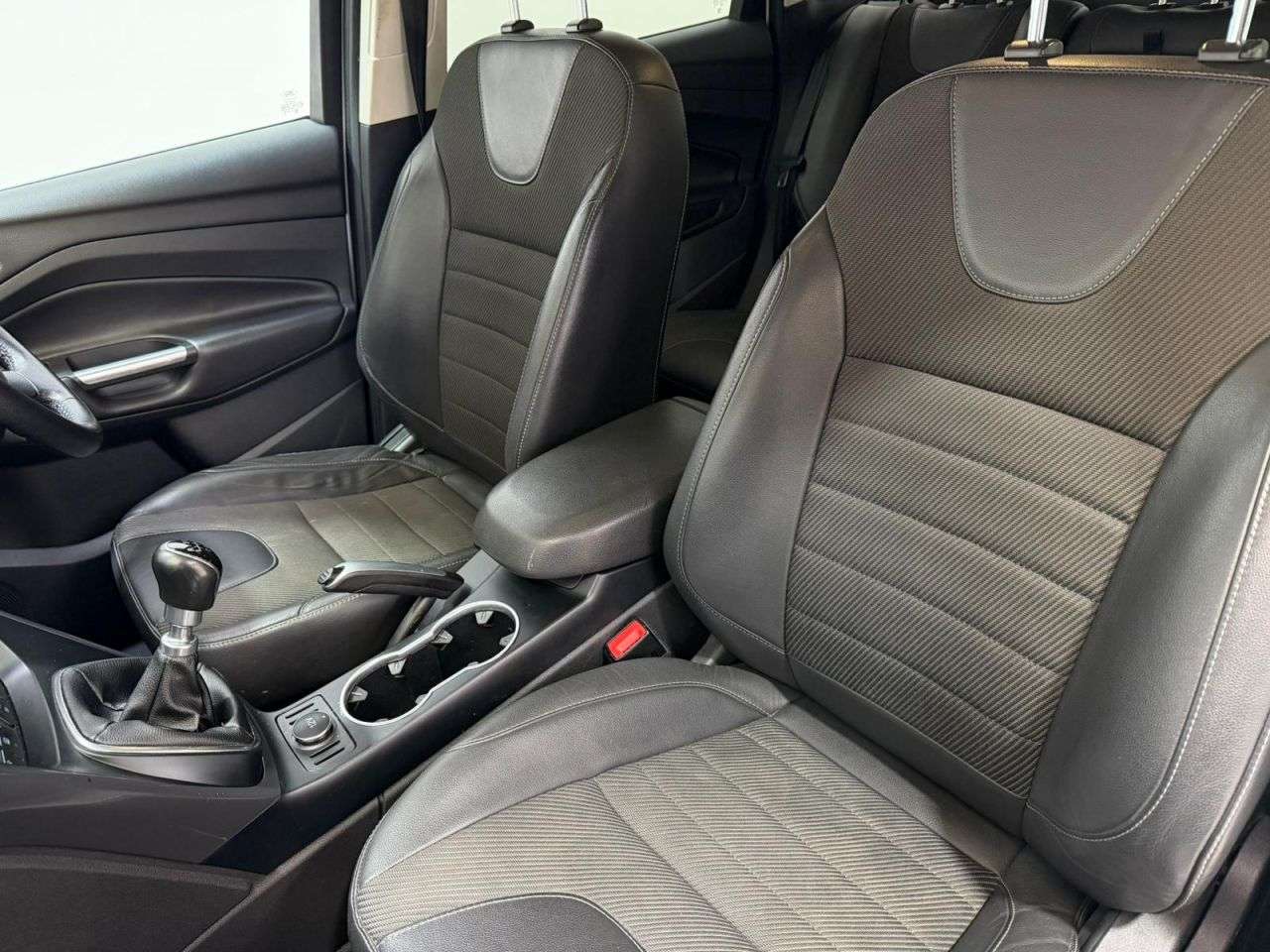 2015 FORD KUGA 2015 FORD KUGA